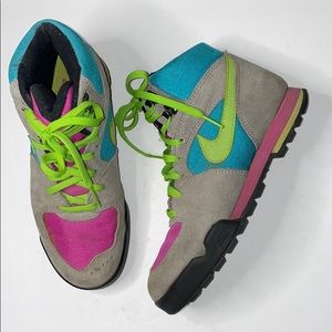 Nike Gray Pink Neon Green Blue Hiking Boots